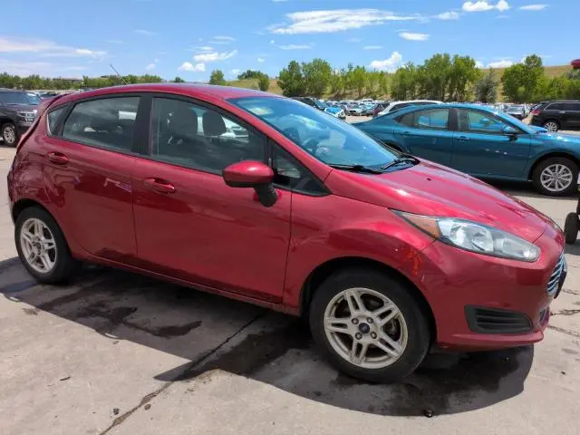 2017 FORD FIESTA SE  