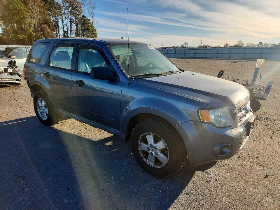 2010 FORD ESCAPE XLS  