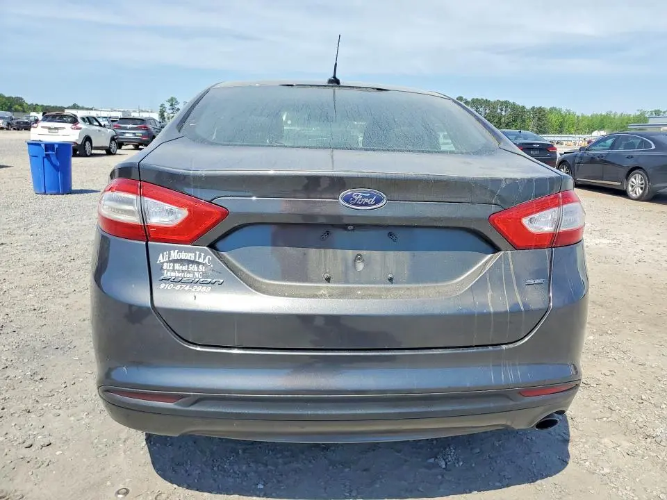 2016 FORD FUSION SE  