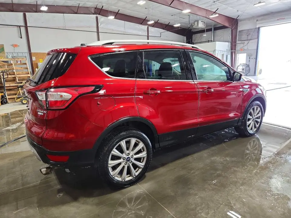 2017 FORD ESCAPE TITANIUM  