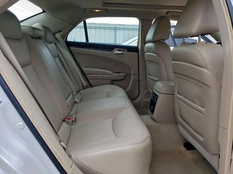 2012 CHRYSLER 300 LIMITED  