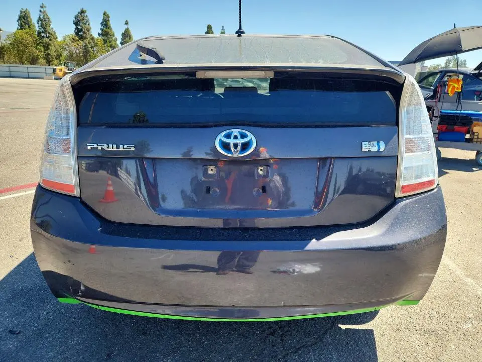 2011 TOYOTA PRIUS TWO  