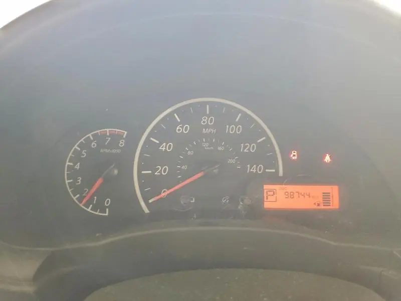 2014 NISSAN VERSA S  