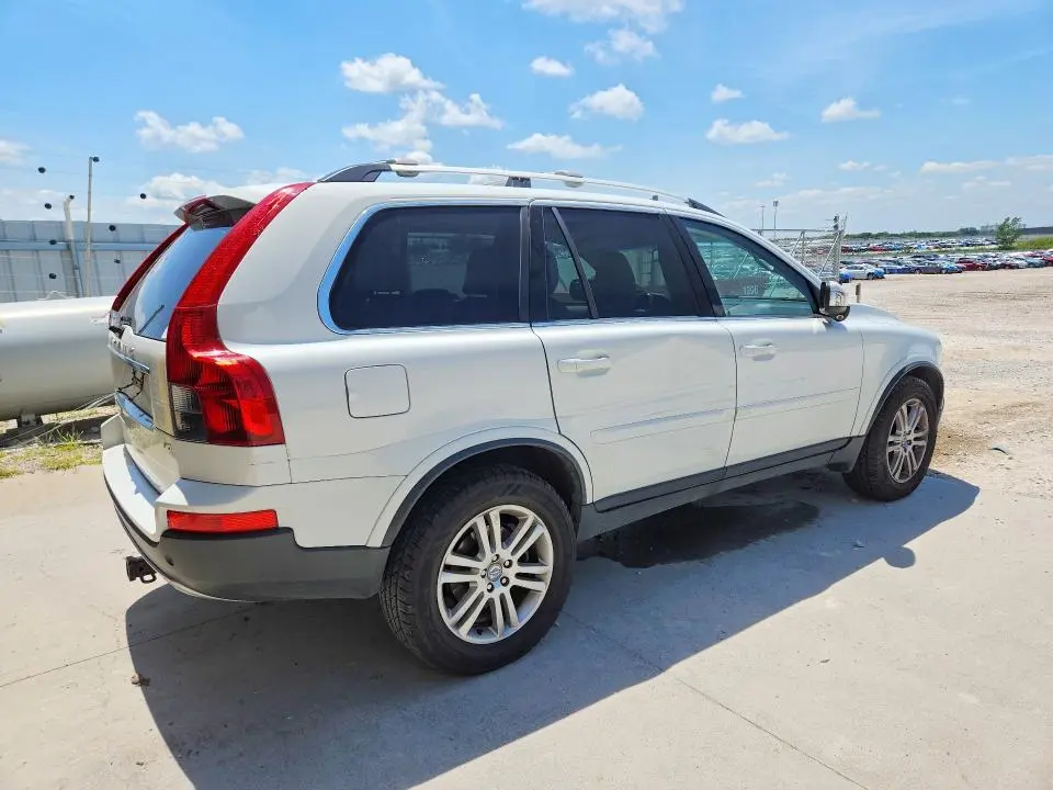 2011 VOLVO XC90 3.2  