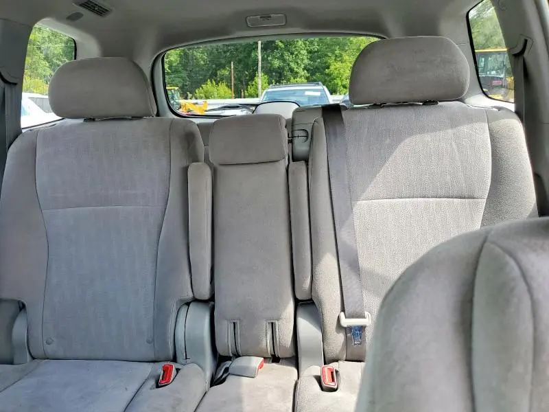 2013 TOYOTA HIGHLANDER BASE  