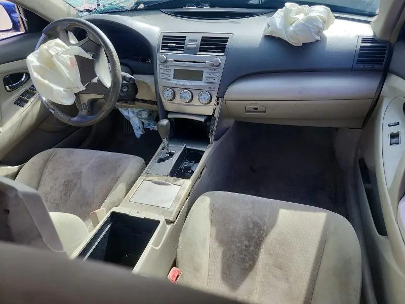 2011 TOYOTA CAMRY BASE  