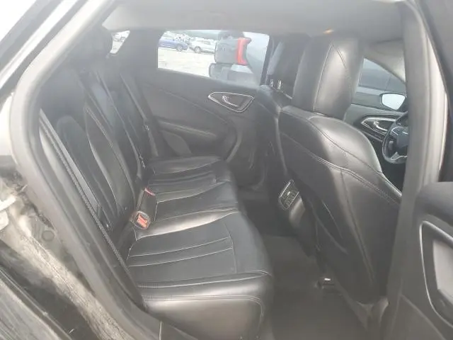 2015 CHRYSLER 200 C  