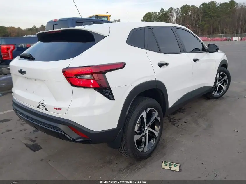 2025 CHEVROLET TRAX FWD 1RS