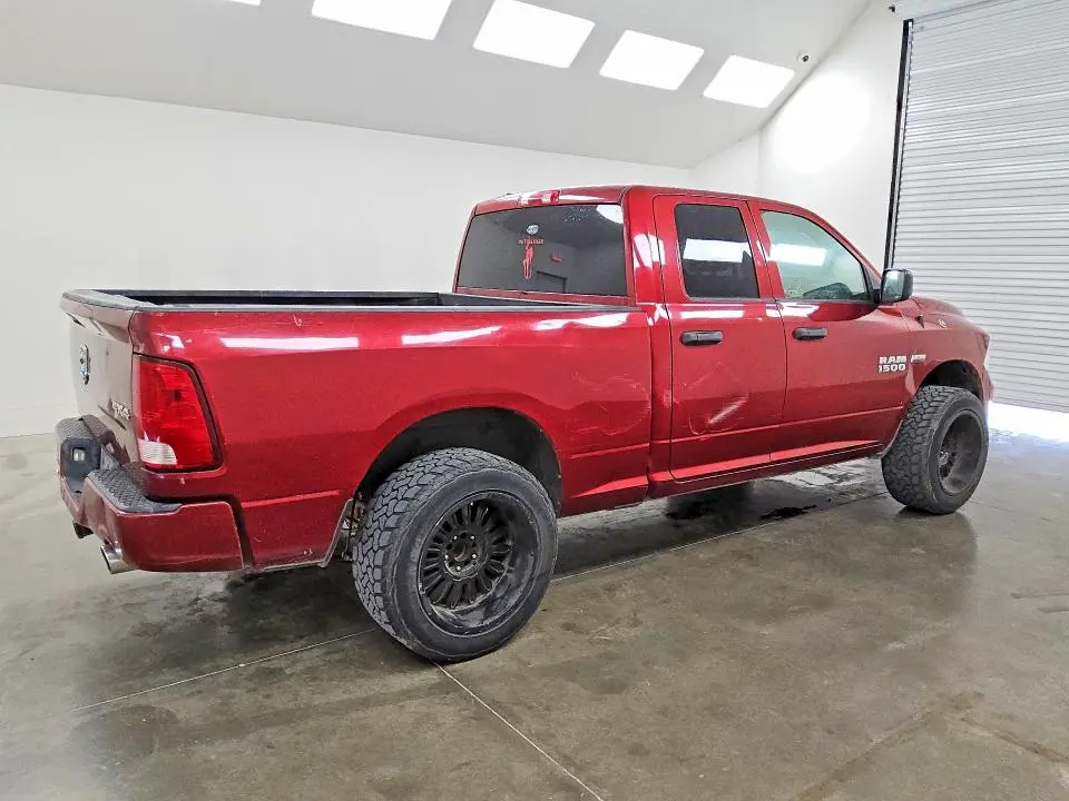 2014 RAM 1500 ST  