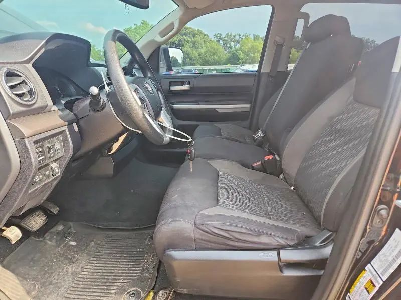 2021 TOYOTA TUNDRA CREWMAX SR5  