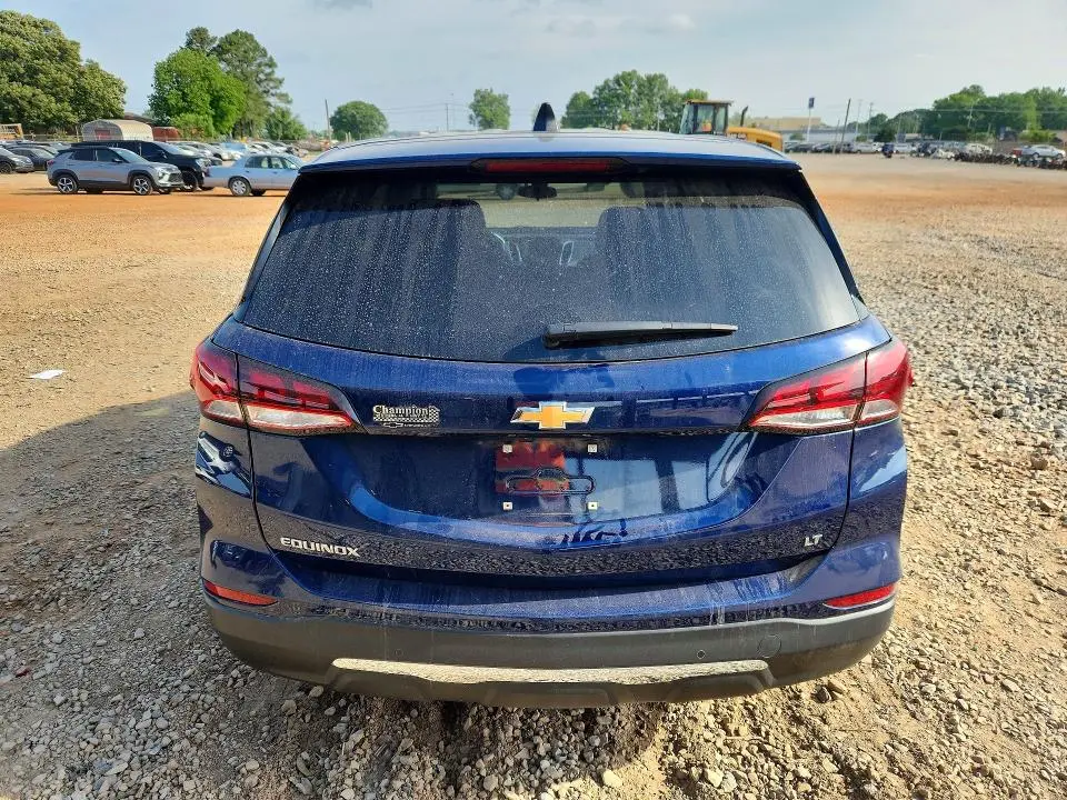 2022 CHEVROLET EQUINOX LT  