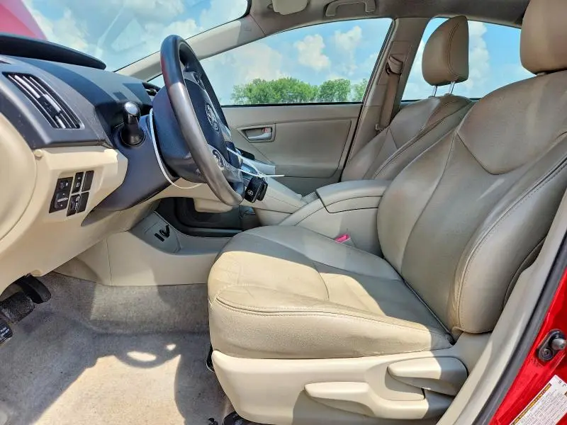 2011 TOYOTA PRIUS THREE  