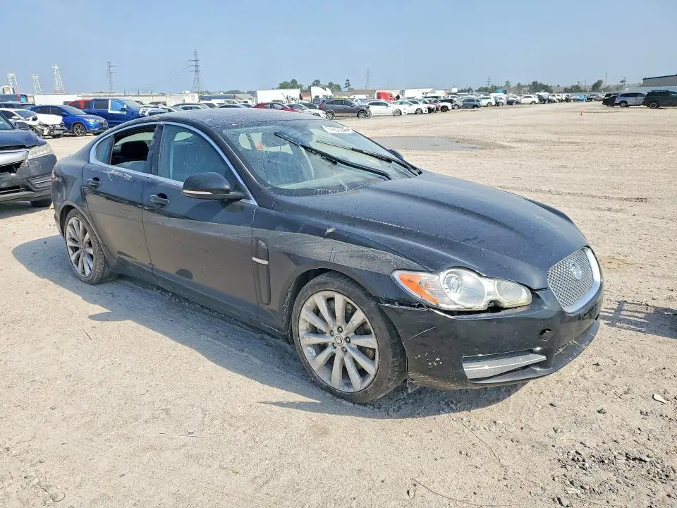 2011 JAGUAR XF PREMIUM  