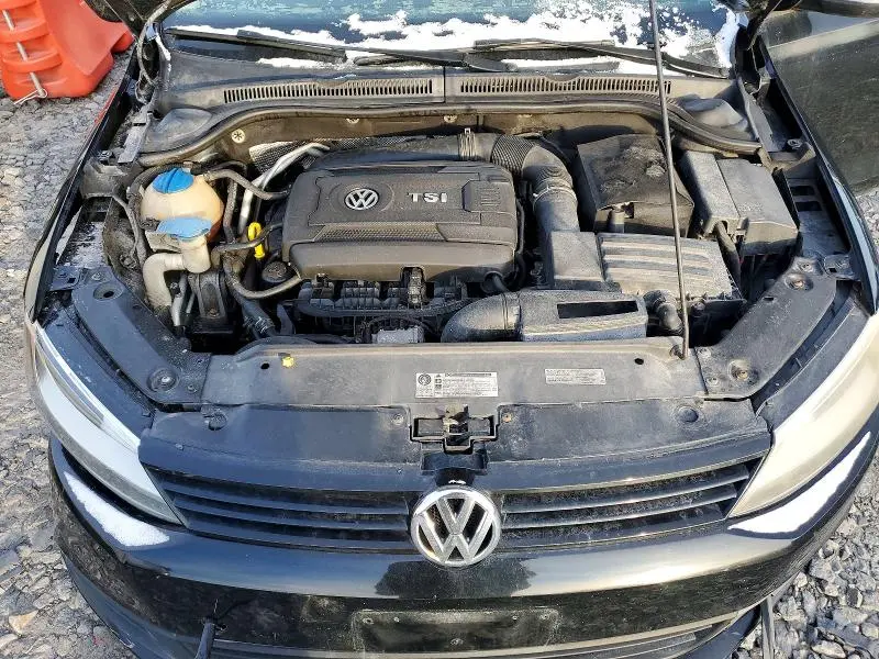 2014 VOLKSWAGEN JETTA SE  