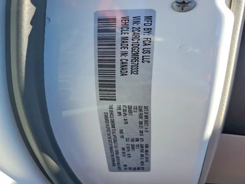 2021 CHRYSLER VOYAGER LXI  