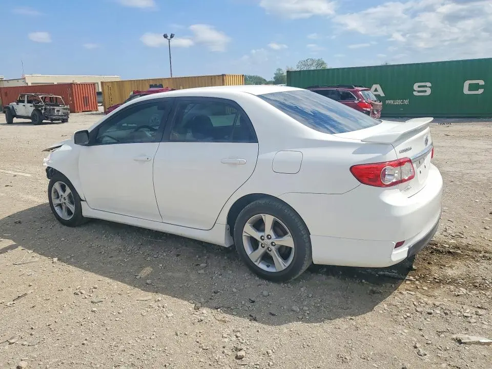 2013 TOYOTA COROLLA S  