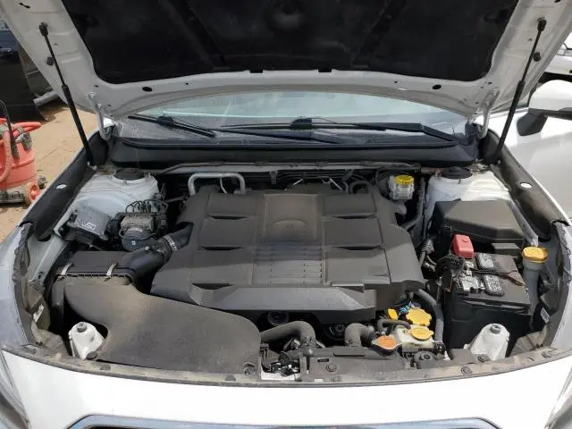2019 SUBARU OUTBACK TOURING  