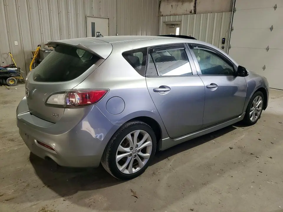 2010 MAZDA 3 S  
