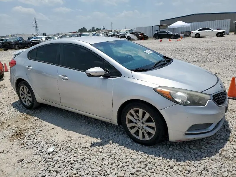 2015 KIA FORTE LX  