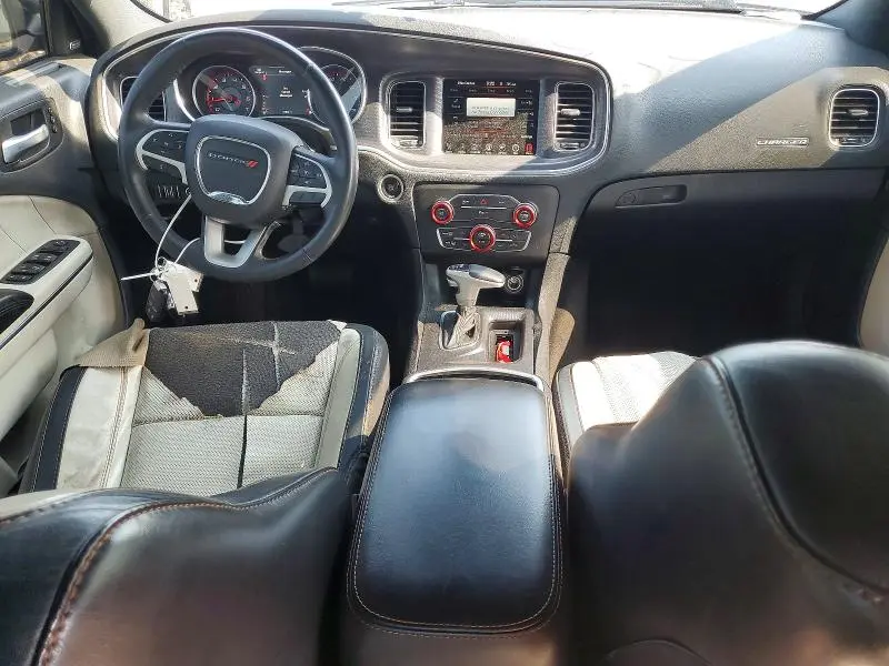 2016 DODGE CHARGER SXT  