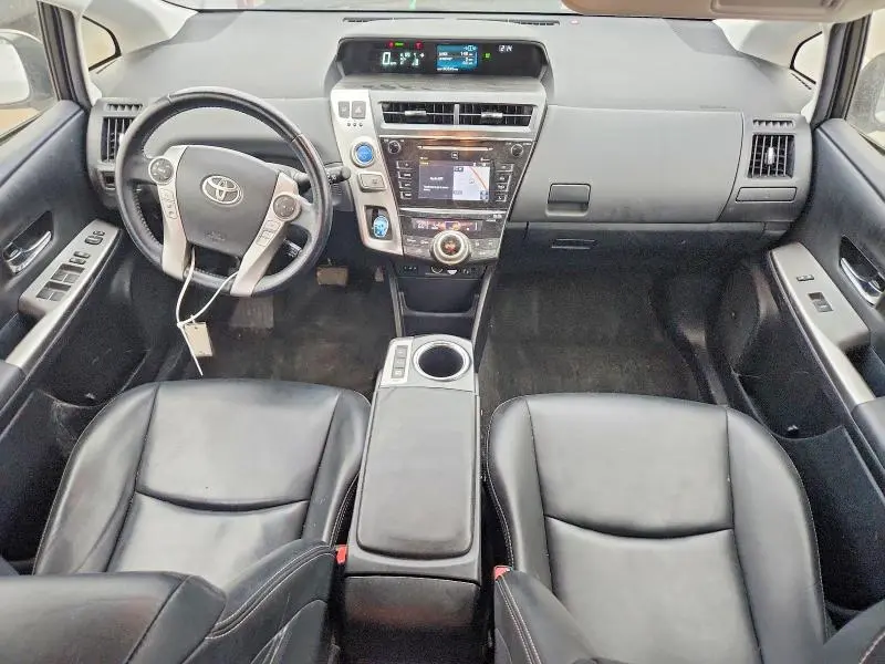 2015 TOYOTA PRIUS V   