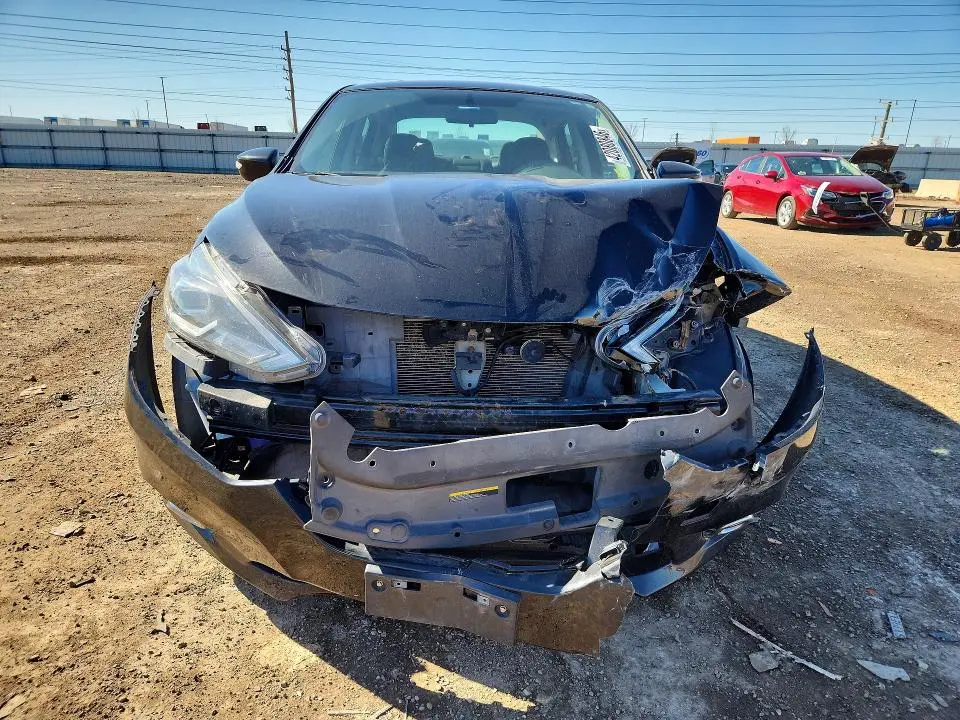 2016 NISSAN SENTRA SR  