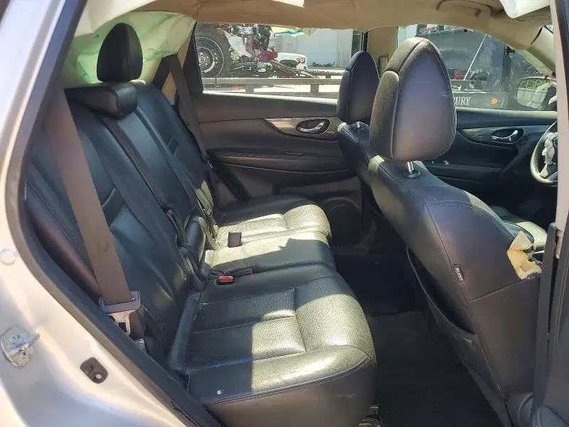 2015 NISSAN ROGUE SL  