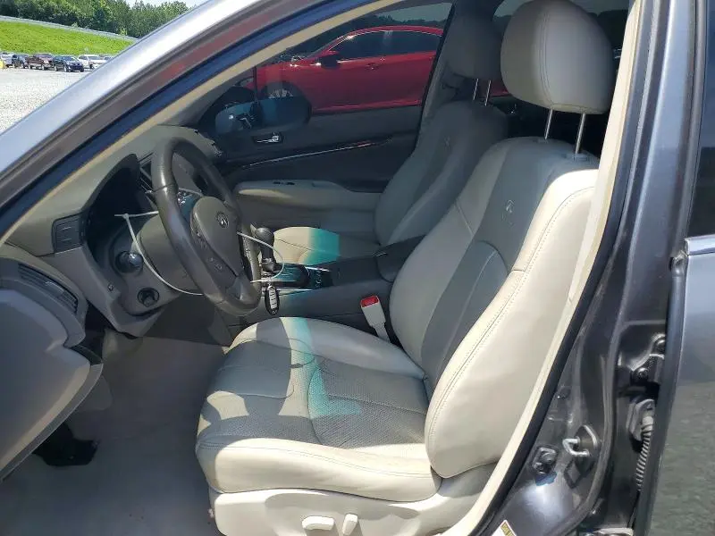 2013 INFINITI G37 BASE  