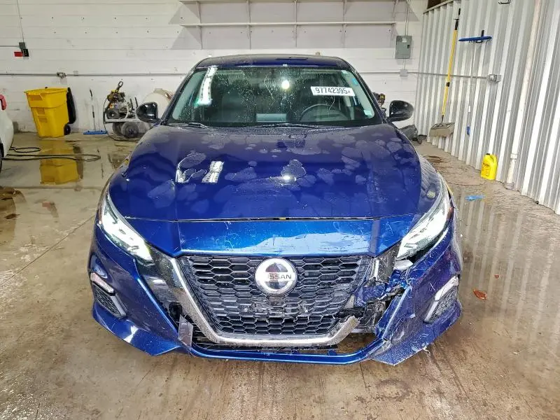 2019 NISSAN ALTIMA 2.5 SR  