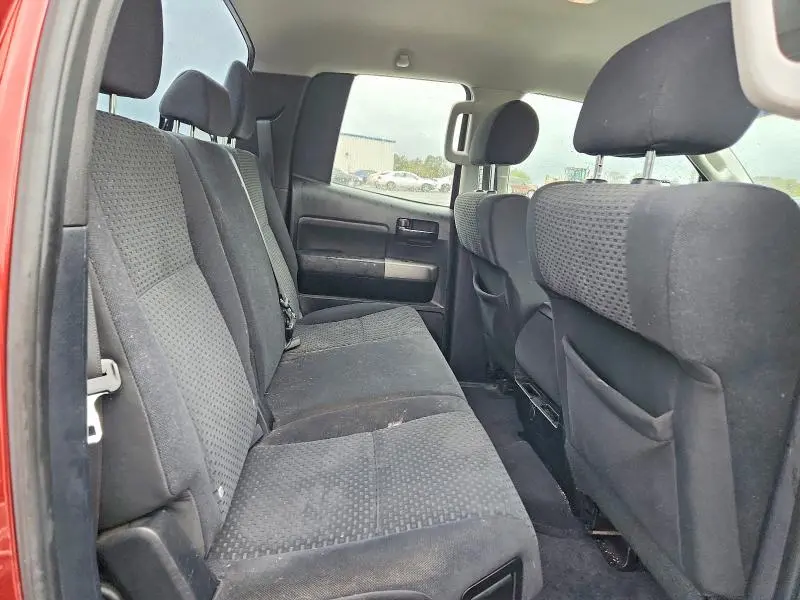 2010 TOYOTA TUNDRA GRADE  