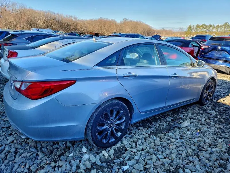 2012 HYUNDAI SONATA SE  