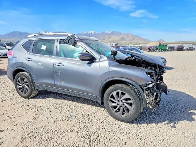 2016 NISSAN ROGUE SL  