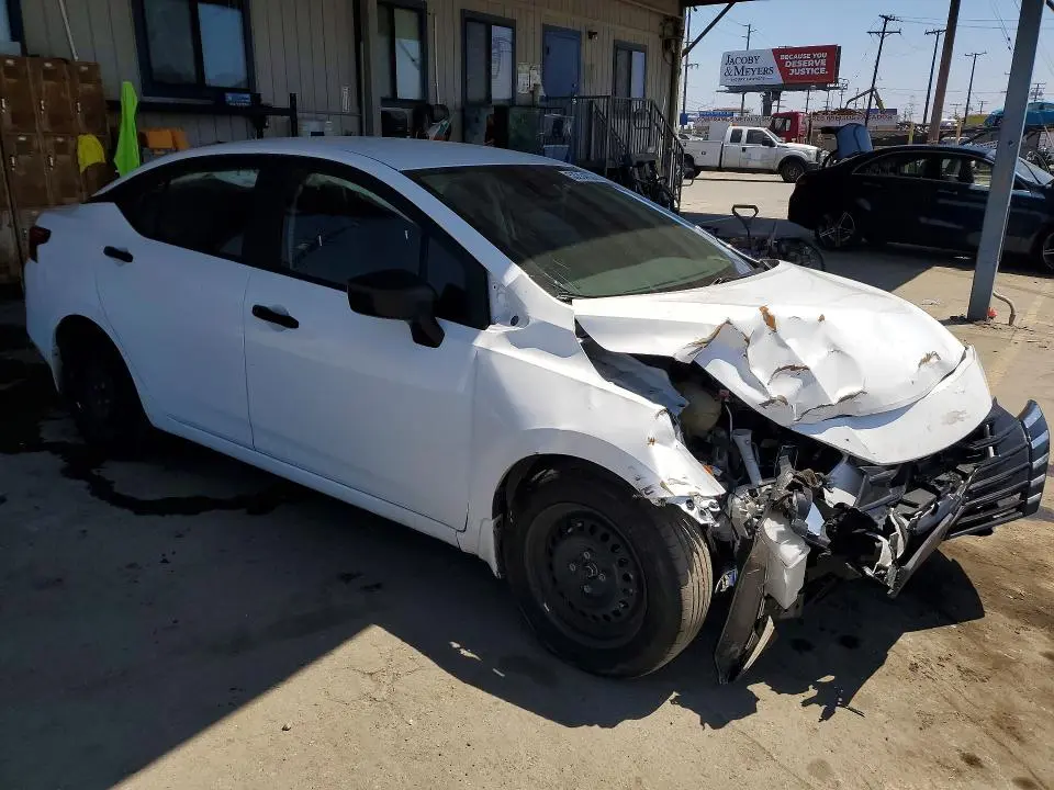 2023 NISSAN VERSA S  