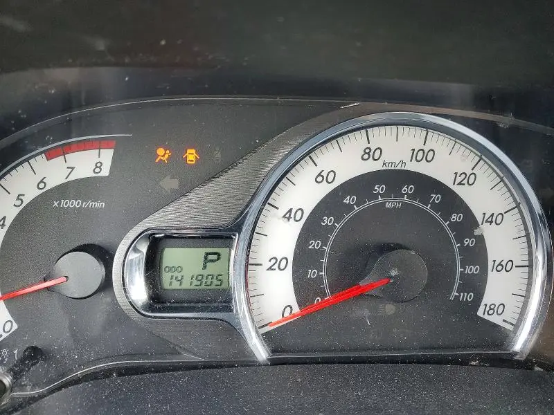 2014 TOYOTA SIENNA SE 8-PASSENGER  