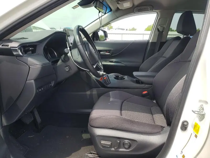 2022 TOYOTA VENZA LE  