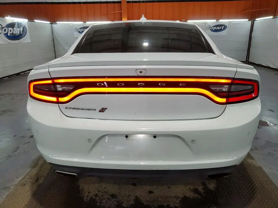2019 DODGE CHARGER SXT  