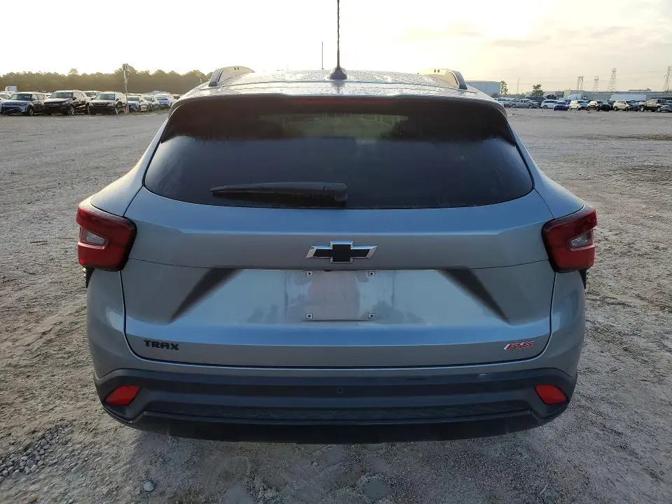 2025 CHEVROLET TRAX 2RS  