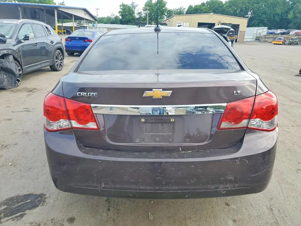 2015 CHEVROLET CRUZE LT  