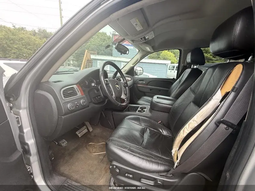 2011 CHEVROLET TAHOE LT