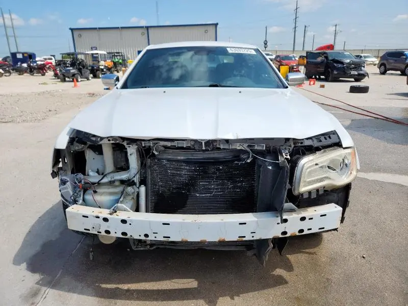 2012 CHRYSLER 300C   