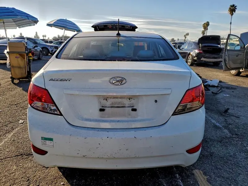 2012 HYUNDAI ACCENT GLS  