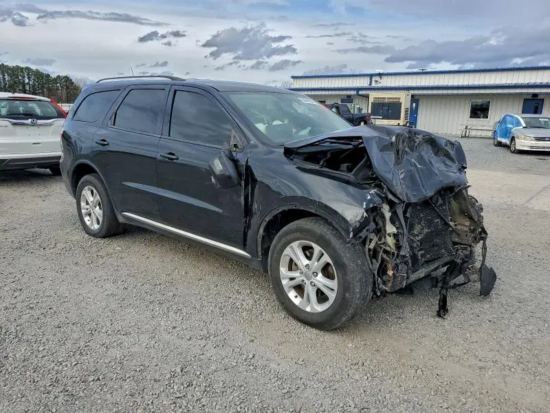 2013 DODGE DURANGO SXT  