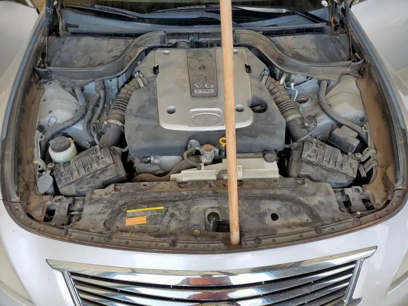 2012 INFINITI G37   