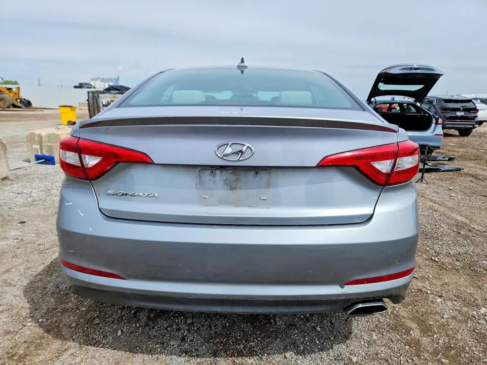 2015 HYUNDAI SONATA SE  
