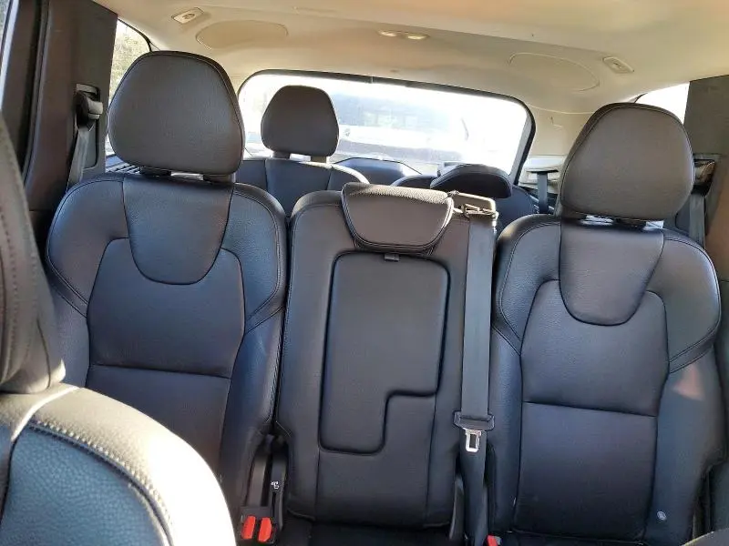 2023 VOLVO XC90 PLUS  