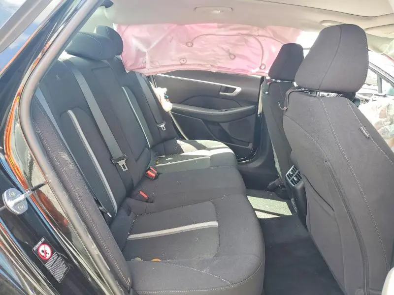 2022 HYUNDAI SONATA SEL  