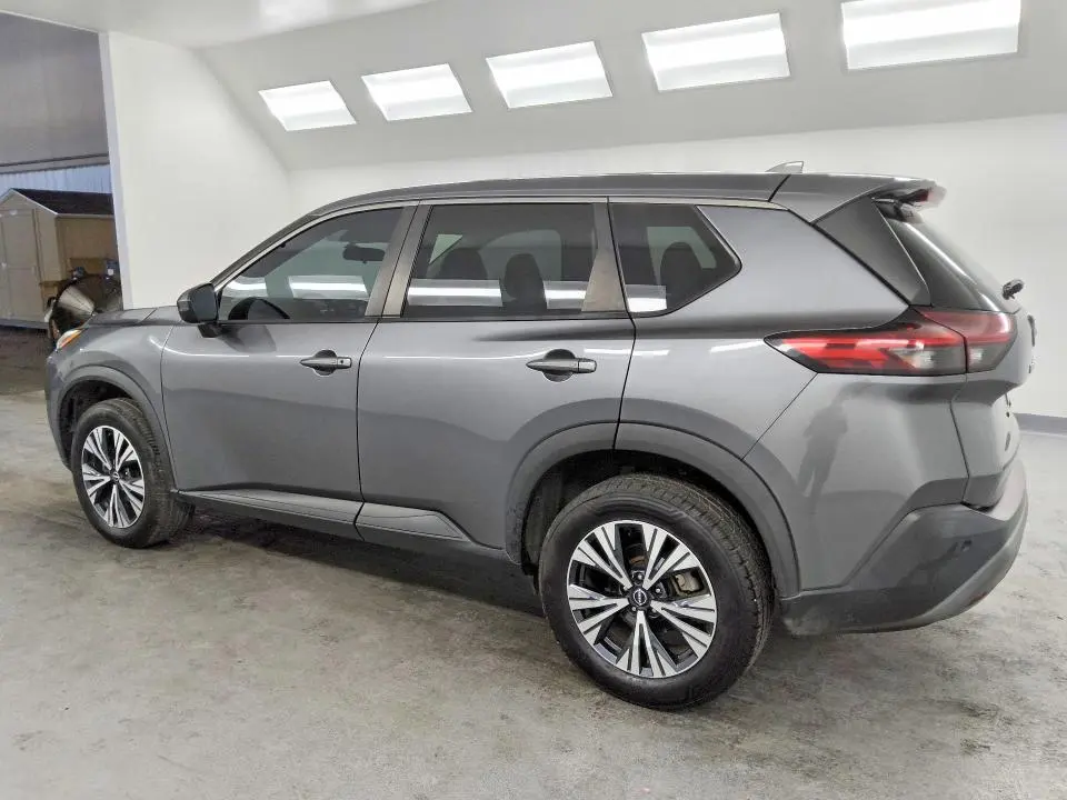 2022 NISSAN ROGUE SV  