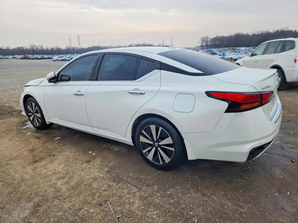 2021 NISSAN ALTIMA 2.5 SV  