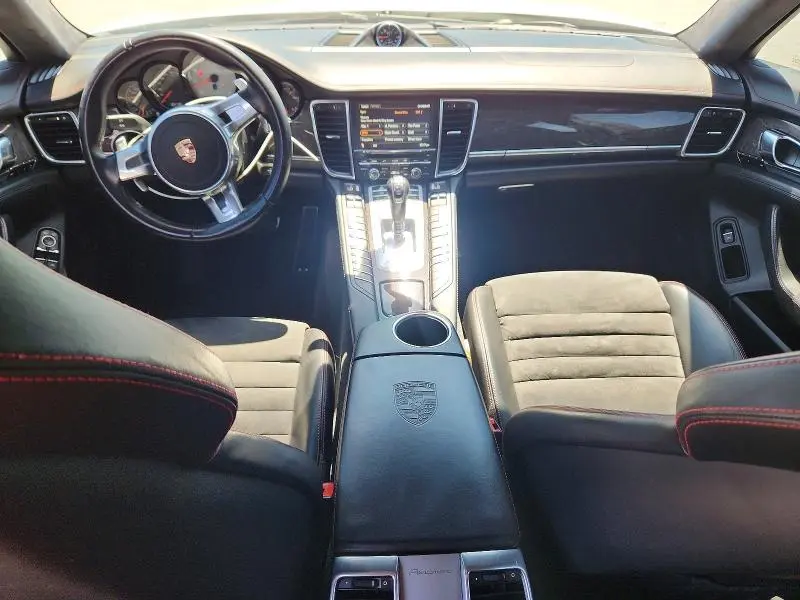 2013 PORSCHE PANAMERA GTS  