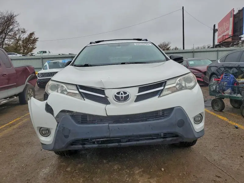 2015 TOYOTA RAV4 LE  